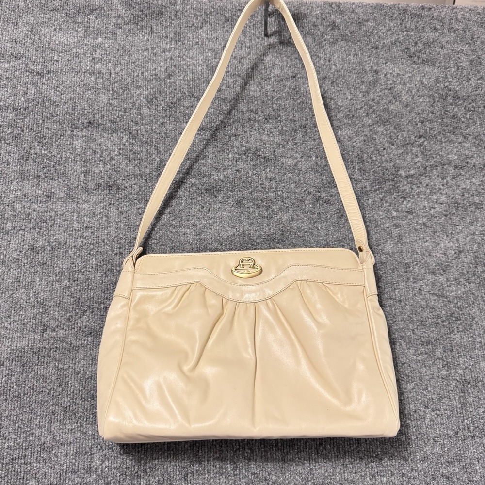 Vintage Etienne Aigner Gathered Cream Leather Shoulder Bag‎ Purse NOS Mirror
